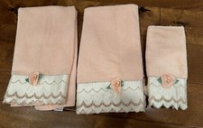 Toalha de banho retrô vintage anos 90 pêssego bordado cetim renda LUXO SABOUCHAR., usado comprar usado  Enviando para Brazil