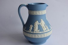 Pichet lait porcelaine d'occasion  Seyssel