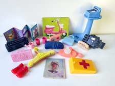 Barbie lotto accessori usato  Castiglione Olona