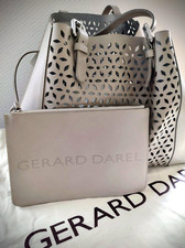 Large beautiful gerard d'occasion  Paris XVII