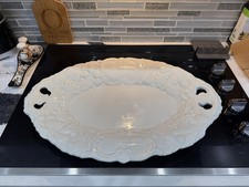 Gorgeous large serving for sale  Wellington