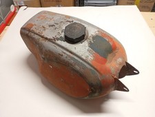 Serbatoio moto epoca usato Serbatoio moto epoca usato  Borgo San Dalmazzo