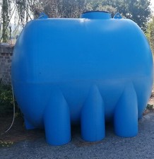 Serbatoio acqua cilindrico usato  Macerata