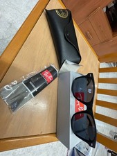 Ray ban sunglasses usato  Manfredonia