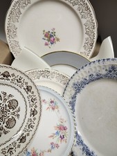 Usado, Porcelana quebrada lascada em mosaico de 10+ libras e materiais de projeto de artesanato em porcelana comprar usado  Enviando para Brazil