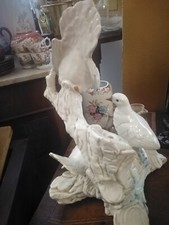 Statua ceramica colombe usato  Acqui Terme