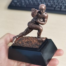 【Versão Metal】NCAA Heisman Trophy 8cm/3.2inch altura réplica troféu comprar usado  Brasil 