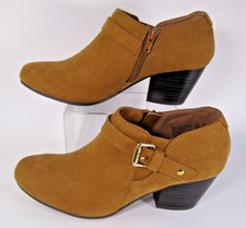 7.5 amber zipper for sale  Little Neck