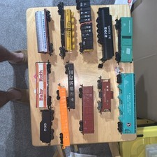 Scale train cars for sale  Coplay