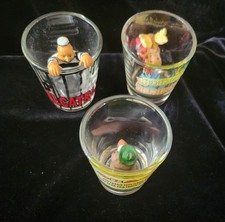 3 copos de shot vintage super legais sortidos, lembranças, com itens escondidos dentro comprar usado  Enviando para Brazil