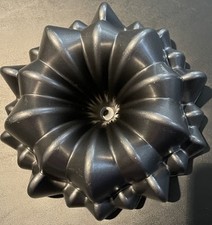 Cast iron bundt for sale  Fairfield