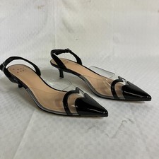 Nwt new day for sale  Bluffton