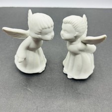 Set giftco kissing for sale  Ruston