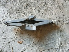 Cric universale pantografo usato  Asti