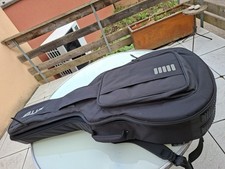 Etui semi rigide d'occasion  Horbourg-Wihr