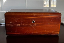 cedar box trinket vintage for sale cedar box trinket vintage for sale Winter Garden