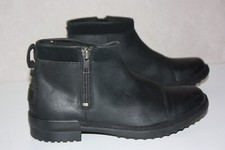 Ugg boots fourrées d'occasion  La Roche-Posay