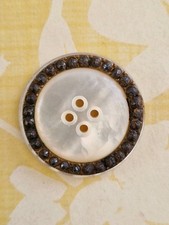 Bouton ancien nacre d'occasion  Le Pouliguen