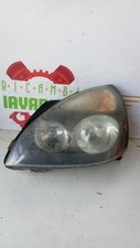 Faro anteriore sinistro usato  Italia