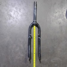 Garfo vintage 1 1/8" roscado 190mm 26" MTB gigante 8" direção preto cromoly. comprar usado Garfo vintage 1 1/8" roscado 190mm 26" MTB gigante 8" direção preto cromoly. comprar usado  Enviando para Brazil