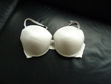 Triumph damen gepolstert gebraucht kaufen  Usingen