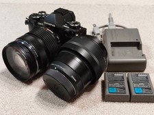 Olympus omd mark usato Olympus omd mark usato  Spedire a Italy