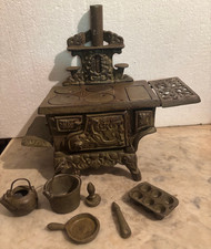 Jouet ancien cuisinière d'occasion  Les Pennes-Mirabeau