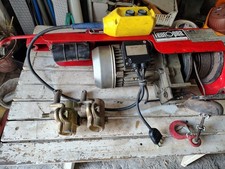 Montacarichi bandiera elettric usato  Pescara