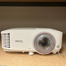 Projetor branco para home theater e jogos BenQ TH671ST 1080p curto alcance, usado comprar usado  Enviando para Brazil