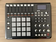 Controlador Akai Professional Midi Pad Mpd32 comprar usado  Enviando para Brazil