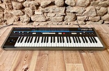 Analog polyphonic synth d'occasion  Lyon I