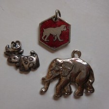 Pendentifs animaux éléphant d'occasion  Nice-