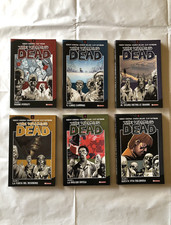Fumetto the walking usato  Lucca