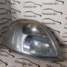 Faro anteriore destro usato  Pordenone