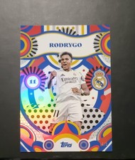 Rodrygo Team Set CARD 28 Real Madrid Topps Red Numerada /5 2024 2025 comprar usado Rodrygo Team Set CARD 28 Real Madrid Topps Red Numerada /5 2024 2025 comprar usado  Enviando para Brazil