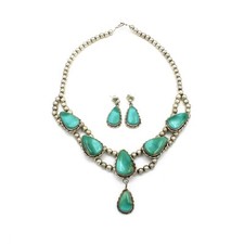 set 2 necklace earring for sale set 2 necklace earring for sale Saint Louis