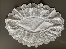 Centrotavola ovale bianco usato  Roma