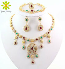 Couleur collier boucles d'occasion  Expédié en Belgium
