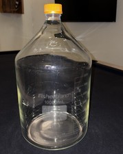 Garrafa de mídia de vidro reutilizável Fisherbrand 10000 mL com tampa FB-800-10000 comprar usado Garrafa de mídia de vidro reutilizável Fisherbrand 10000 mL com tampa FB-800-10000 comprar usado  Enviando para Brazil