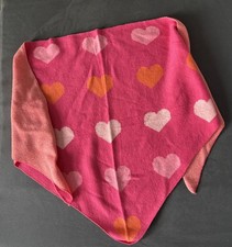 Superschönes dreiecks tuch gebraucht kaufen Superschönes dreiecks tuch gebraucht kaufen  Heusenstamm