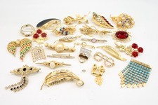 Gold tone brooches for sale  LEEDS