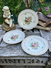 Assiettes marly ajourées d'occasion  Villeneuve-la-Guyard