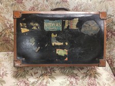 Valigia italiana bicolore usato Valigia italiana bicolore usato  Fermo