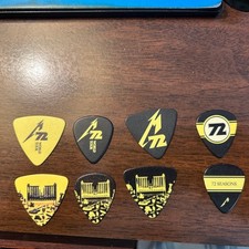 Lot diff metallica for sale  Gainesville