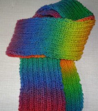 Handgestrickter schal regenbog gebraucht kaufen  Frankfurt am Main