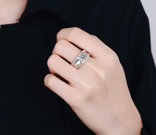 Moissanite diamond ring d'occasion  La Ville-du-Bois