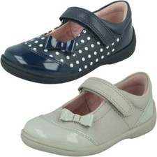 Enfant filles startrite d'occasion Enfant filles startrite d'occasion  Expédié en France