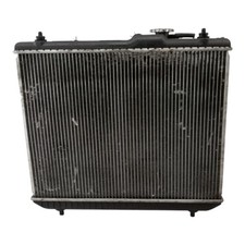 Radiatore acqua raffreddamento usato Radiatore acqua raffreddamento usato  Venetico