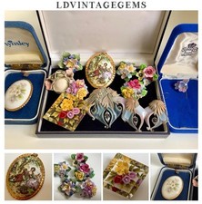 vintage lucite brooch for sale vintage lucite brooch for sale UK