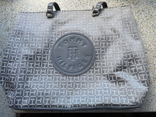 Tommy hilfiger shopper gebraucht kaufen Tommy hilfiger shopper gebraucht kaufen  Augsburg